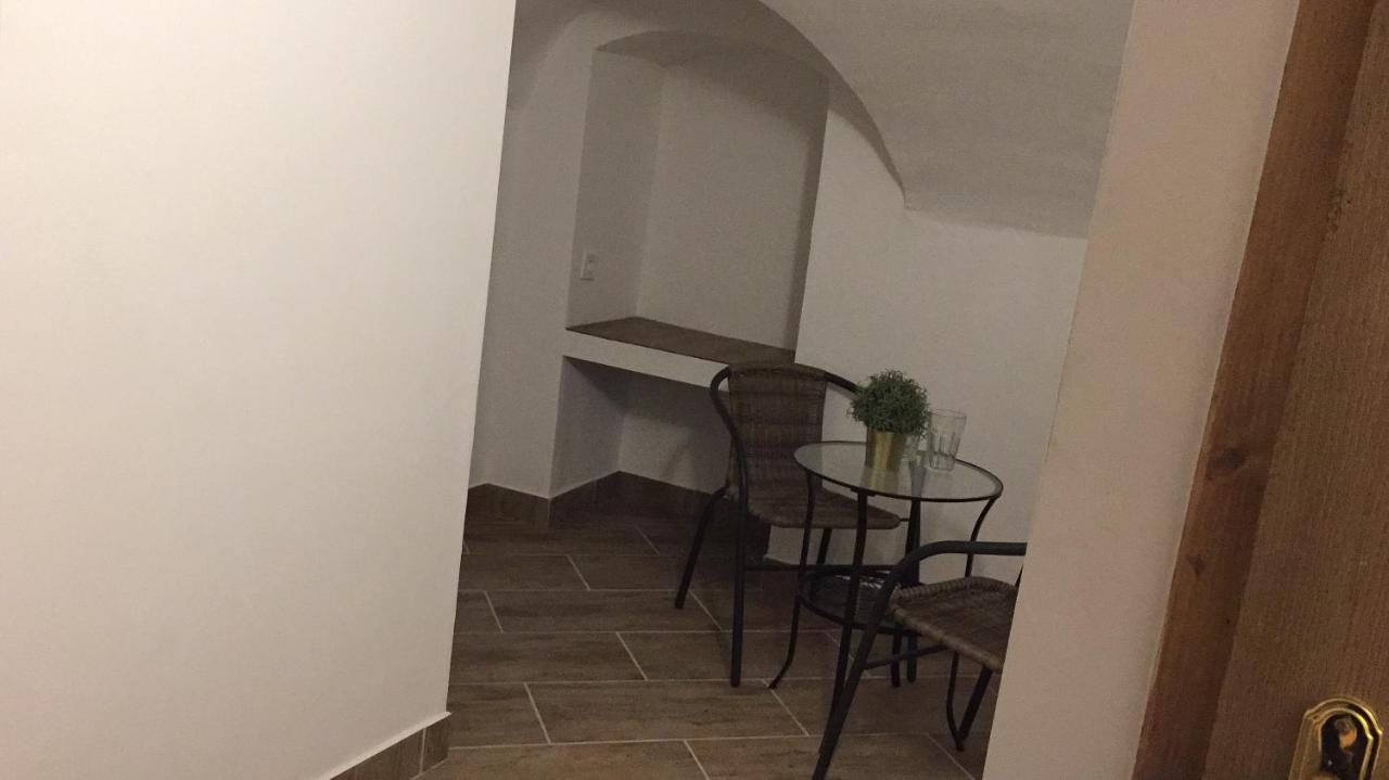 Ferienwohnung Apartman Vorosmarty Budapest Exterior foto